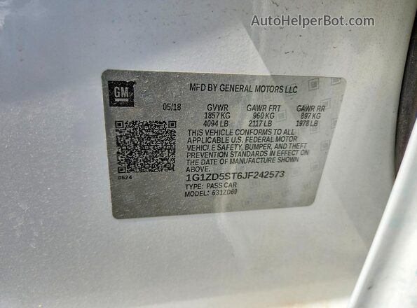 1G1ZD5ST6JF242573 2018 CHEVROLET MALIBU Белый Вид подкапотного пространства