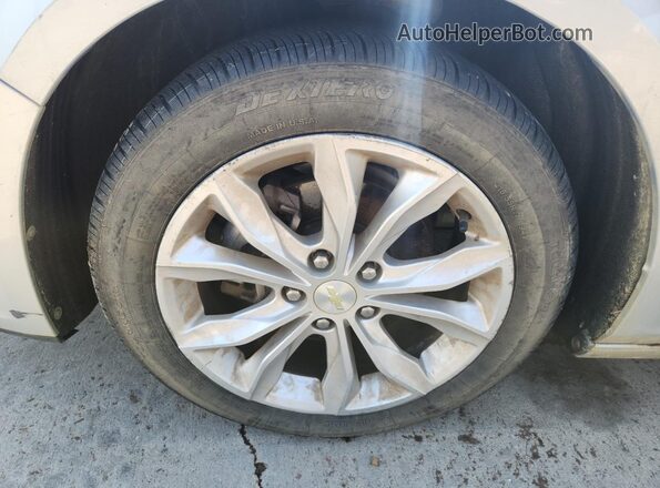 1G1ZD5ST7LF038657 2020 CHEVROLET MALIBU Silver Widok wnętrza 360 stopni