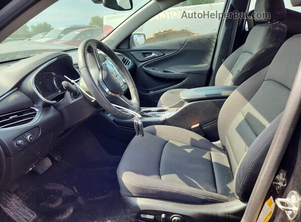 1G1ZD5ST8JF102847 2018 CHEVROLET MALIBU Black Widok wnętrza z przodu