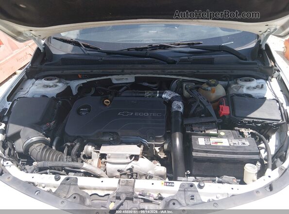 1G1ZD5ST8JF158612 2018 CHEVROLET MALIBU White Widok z tyłu