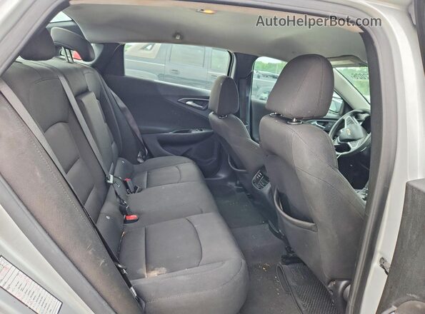 1G1ZD5ST8LF045245 2020 CHEVROLET MALIBU Silver Vista de los asientos traseros