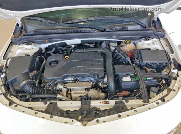 1G1ZD5ST9LF047182 2020 CHEVROLET MALIBU White Widok wnętrza z tyłu