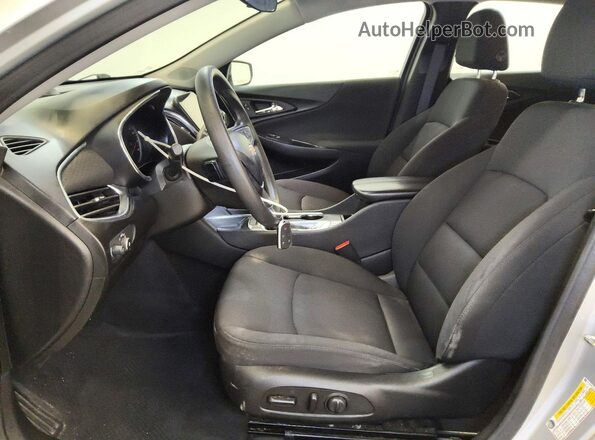 1G1ZD5ST9LF061552 2020 CHEVROLET MALIBU Silver Front interior view