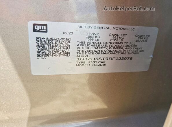 1G1ZD5ST9RF123976 2024 CHEVROLET MALIBU Tan Widok komory silnika