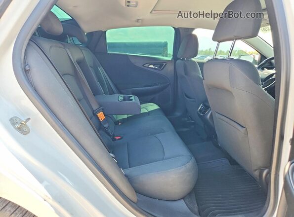 1G1ZE5ST2GF348900 2016 CHEVROLET MALIBU White 