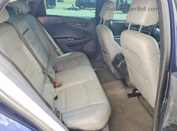 1G1ZE5ST3HF214415 2017 CHEVROLET MALIBU Blue Widok tylnych siedzeń