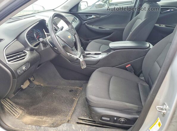 1G1ZE5ST5HF283963 2017 CHEVROLET MALIBU Серебряный Вид салона спереди