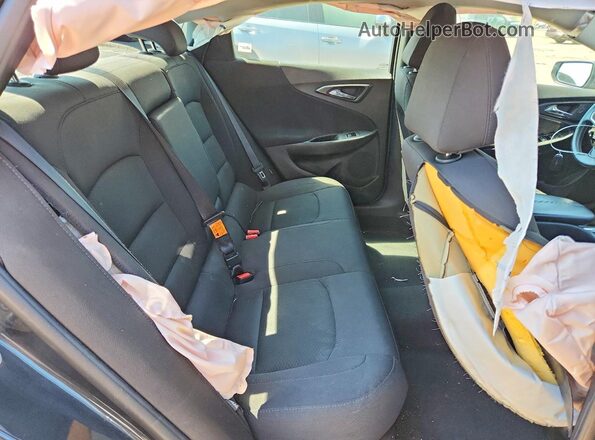 1G1ZE5ST5HF286281 2017 CHEVROLET MALIBU Черный Вид задних сидений