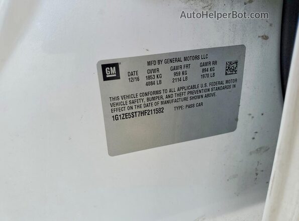 1G1ZE5ST7HF211582 2017 CHEVROLET MALIBU Белый Вид подкапотного пространства