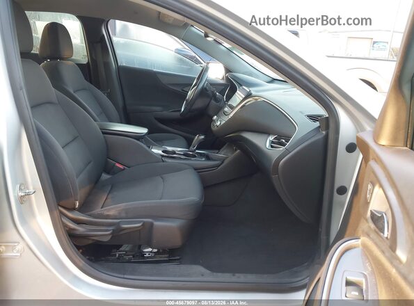1G1ZE5ST8HF130669 2017 CHEVROLET MALIBU White Вид салону спереду