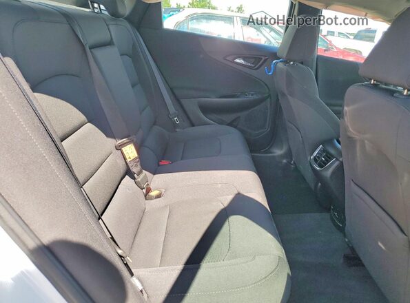 1G1ZE5ST8HF239116 2017 CHEVROLET MALIBU Белый Вид задних сидений