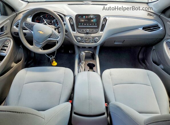 1G1ZE5ST8HF241867 2017 CHEVROLET MALIBU Красный Вид панели приборов