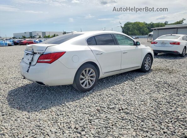 1G4GA5G35GF142999 2016 BUICK LACROSSE White Հետևի աջ