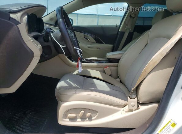 1G4GA5G35GF142999 2016 BUICK LACROSSE White Սալոնի դիմացի տեսք