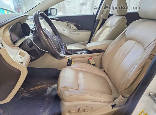 1G4GC5G38GF153652 2016 BUICK LACROSSE White წინა სალონის ხედი