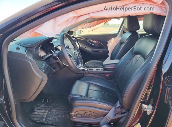 1G4GD5G32GF171254 2016 BUICK LACROSSE Черный Вид салона спереди