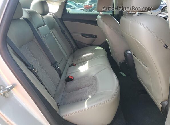 1G4PP5SK5G4148732 2016 BUICK VERANO Серебряный Вид задних сидений