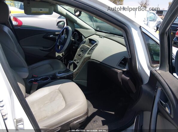 1G4PR5SK0G4158207 2016 BUICK VERANO White Front interior view