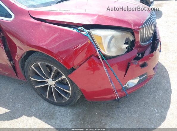 1G4PR5SK8H4100797 2017 BUICK VERANO Красный Вид задней части салона