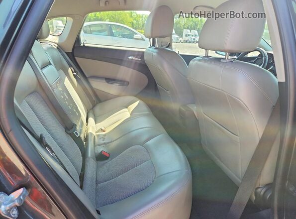 1G4PR5SK8H4113727 2017 BUICK VERANO Charcoal Հետևի նստատեղերի տեսք