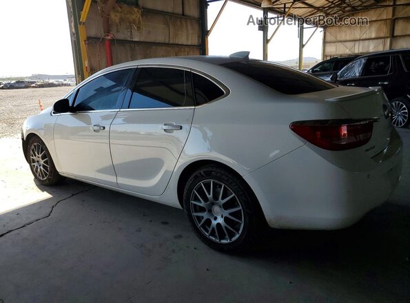 1G4PR5SK8H4122007 2017 BUICK VERANO White Задня ліва чверть