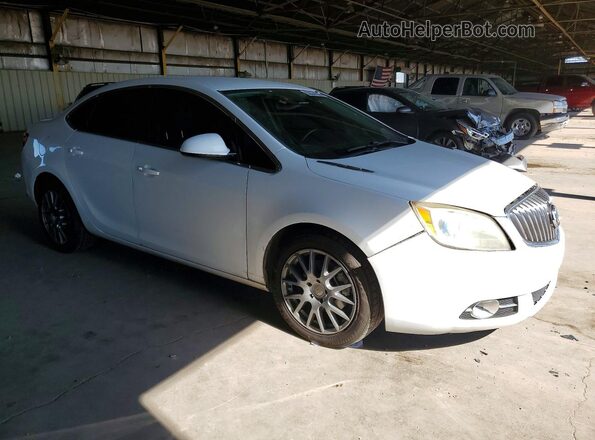 1G4PR5SK8H4122007 2017 BUICK VERANO White Передня права чверть