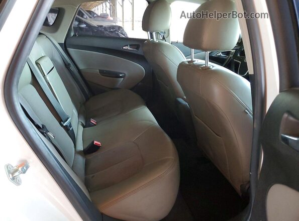 1G4PR5SK8H4122007 2017 BUICK VERANO White Вид задніх сидінь