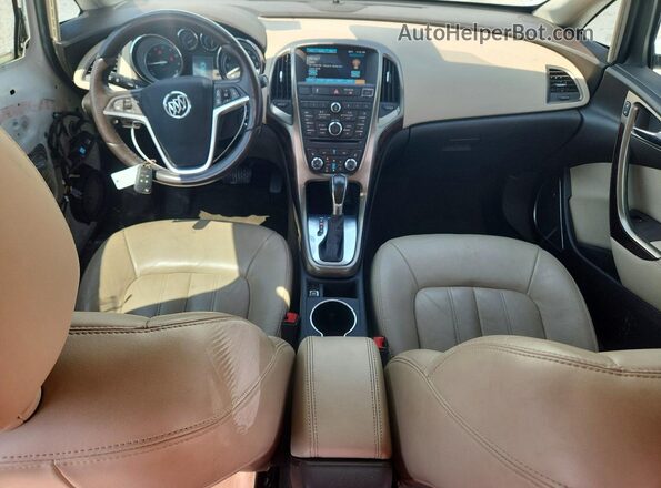 1G4PS5SK5G4136580 2016 BUICK VERANO White უკანა სავარძლების ხედი