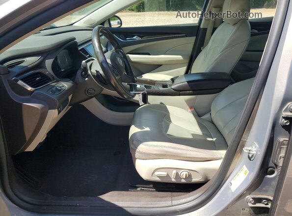 1G4ZN5SS6HU160730 2017 BUICK LACROSSE Серебряный Вид салона спереди
