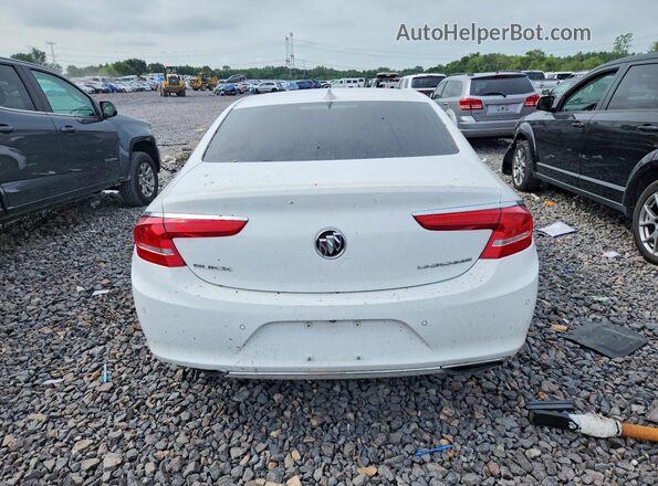 1G4ZP5SS0JU139632 2018 BUICK LACROSSE White Հետևի տեսք