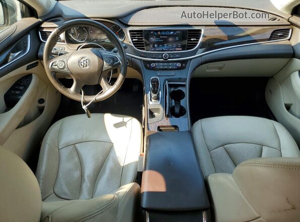 1G4ZP5SS3HU155592 2017 BUICK LACROSSE Gray Вид панелі приладів