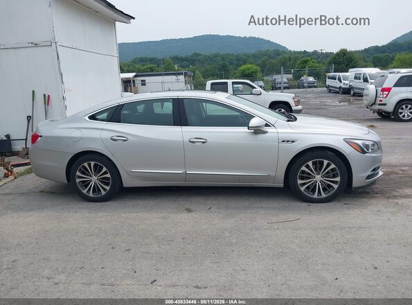 1G4ZP5SS4JU107511 2018 BUICK LACROSSE Серебряный Вид задней части салона