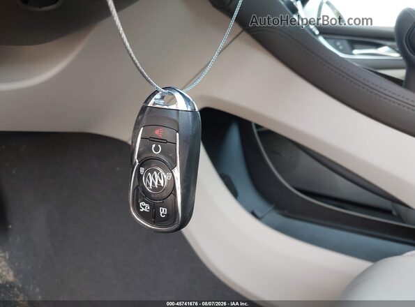 1G4ZP5SS8HU195165 2017 BUICK LACROSSE Silver Dashboard view