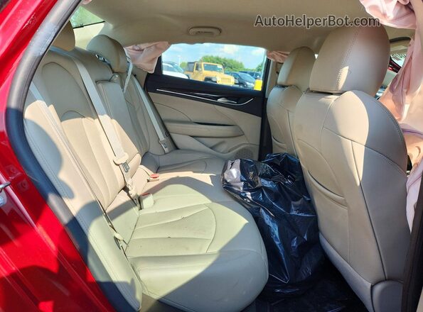 1G4ZP5SZ3JU117783 2018 BUICK LACROSSE Красный Вид задних сидений
