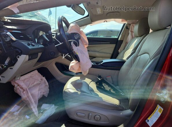 1G4ZP5SZ3JU117783 2018 BUICK LACROSSE Красный Вид салона спереди