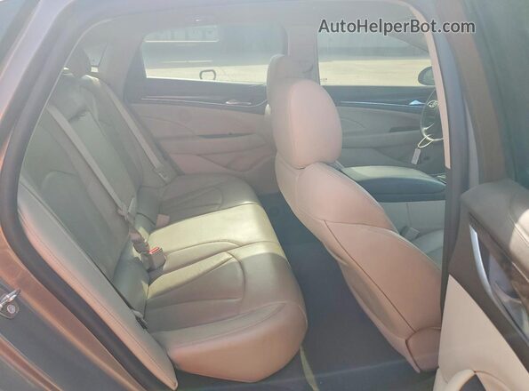 1G4ZR5SS2HU139443 2017 BUICK LACROSSE Серый Вид задних сидений