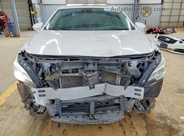 1G4ZR5SS3HU201951 2017 BUICK LACROSSE White Вид спереду