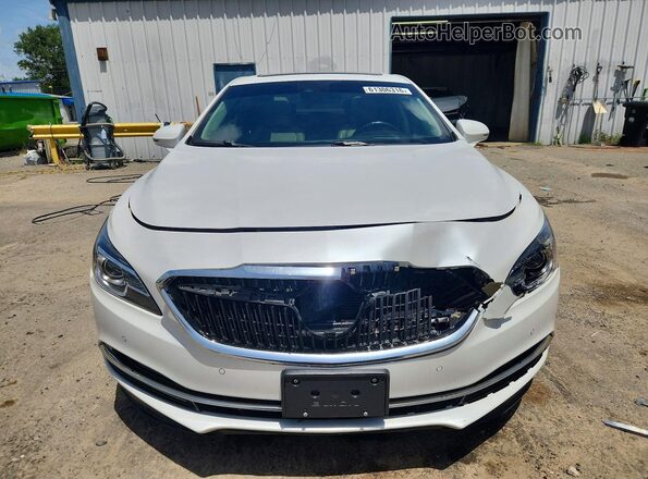 1G4ZR5SS4HU138262 2017 BUICK LACROSSE White Вид спереду