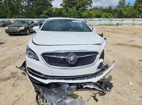 1G4ZS5SS0JU134834 2018 BUICK LACROSSE White Widok z przodu