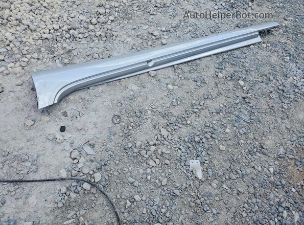 1G6AA5RX2J0166829 2018 CADILLAC ATS Silver Engine compartment view