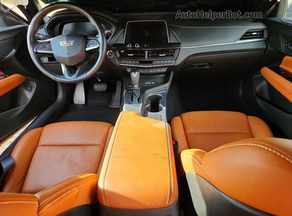 1G6DF5RK6R0128163 2024 CADILLAC CT4 Black Առջևի վահանակի տեսք