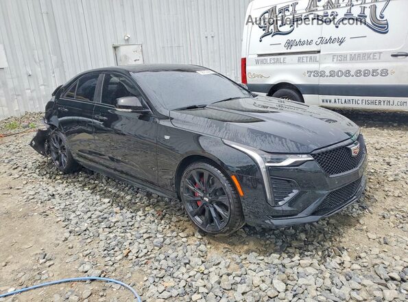 1G6DG5RK8R0120515 2024 CADILLAC CT4 Черный Передняя правая четверть