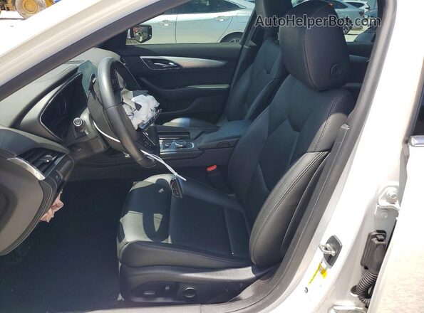 1G6DM5RK0M0109770 2021 CADILLAC CT5 Белый Вид салона спереди