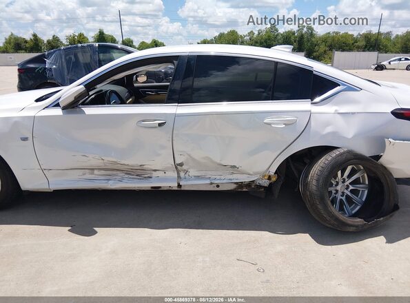 1G6DM5RK7L0115239 2020 CADILLAC CT5 White Вид спереду