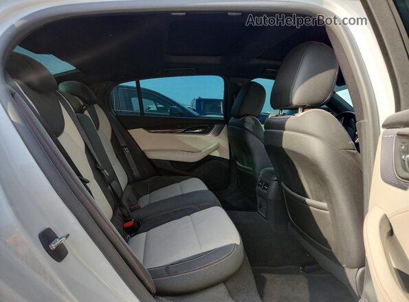 1G6DP5RK3P0143648 2023 CADILLAC CT5 White Vista de los asientos traseros