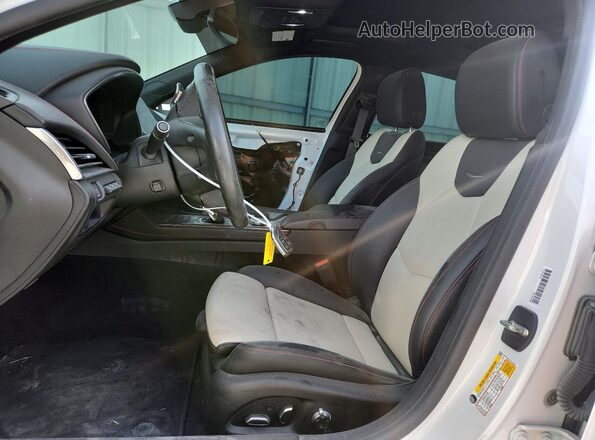 1G6DP5RK3P0143648 2023 CADILLAC CT5 White Vista interior delantera