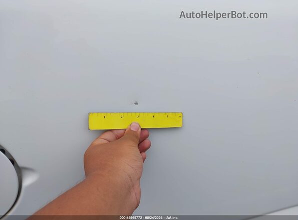 1GAWGEFF0H1300523 2017 CHEVROLET EXPRESS White Front view