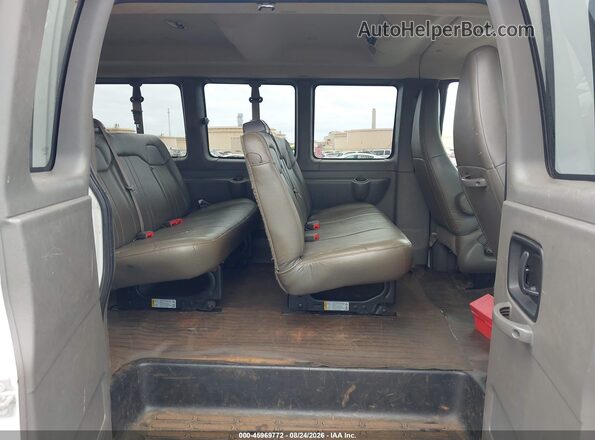 1GAWGEFF0H1300523 2017 CHEVROLET EXPRESS White VIN sticker view