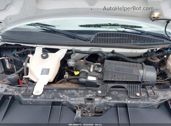 1GAWGEFF0H1300523 2017 CHEVROLET EXPRESS White Rear view