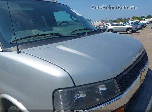 1GAWGEFF8G1191906 2016 CHEVROLET EXPRESS Silver წინა ხედი